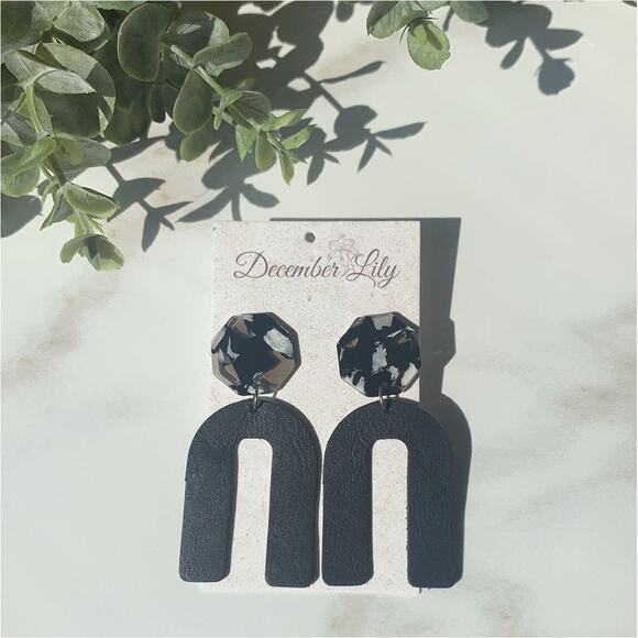 December Lily Boutique Jewelry - NWT Handcrafted Slim Harper Genuine Leather & Acrylic Earrings